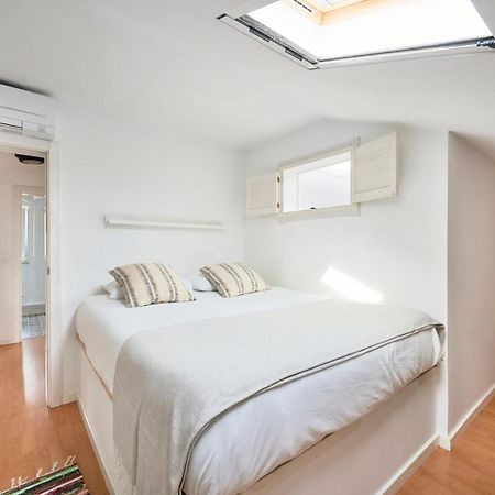 Bright Apt W Balcony, Ac, Parking, By Timecooler Lisboa Eksteriør billede