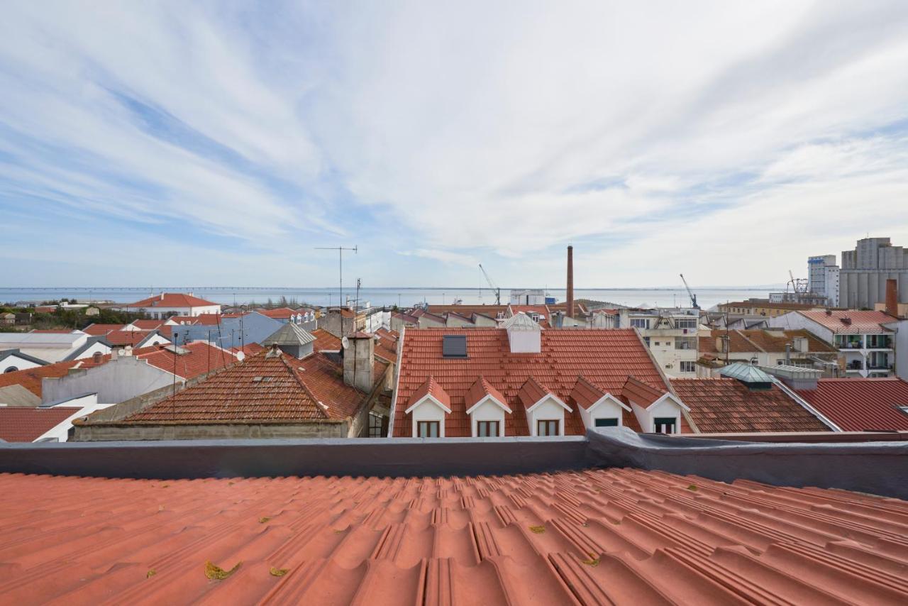 Bright Apt W Balcony, Ac, Parking, By Timecooler Lisboa Eksteriør billede