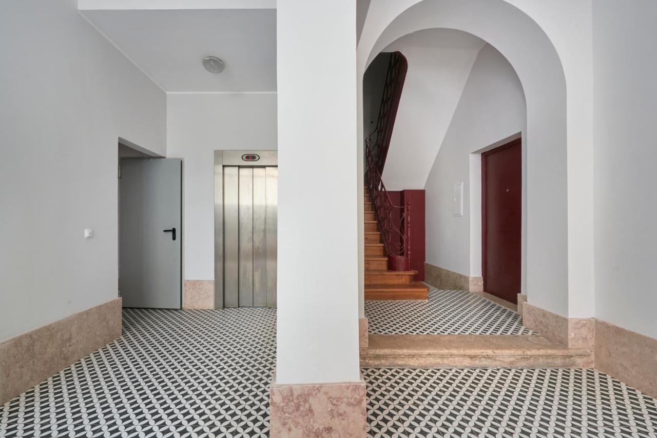 Bright Apt W Balcony, Ac, Parking, By Timecooler Lisboa Eksteriør billede